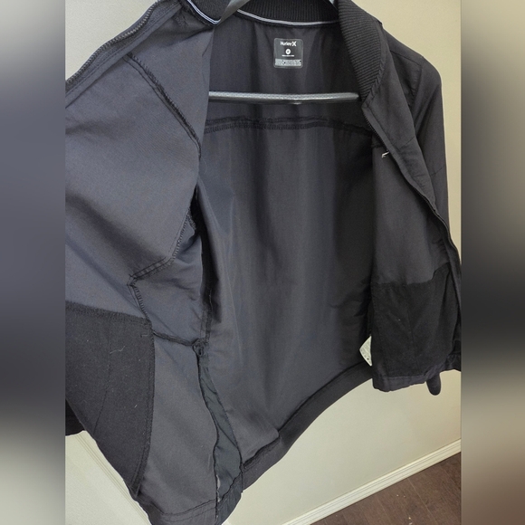 HURLEY mens Light Bkack Jacket Size Med - Picture 6 of 7